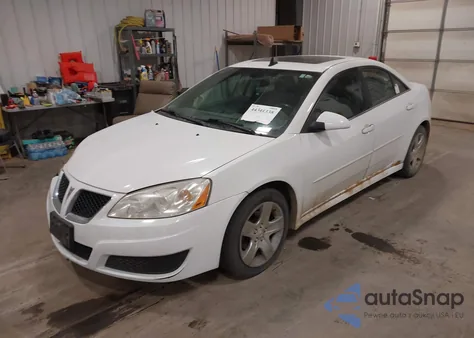 2010 Pontiac G6 z USA, uszkodzony, nr VIN 1G2ZA5E0XA4166261